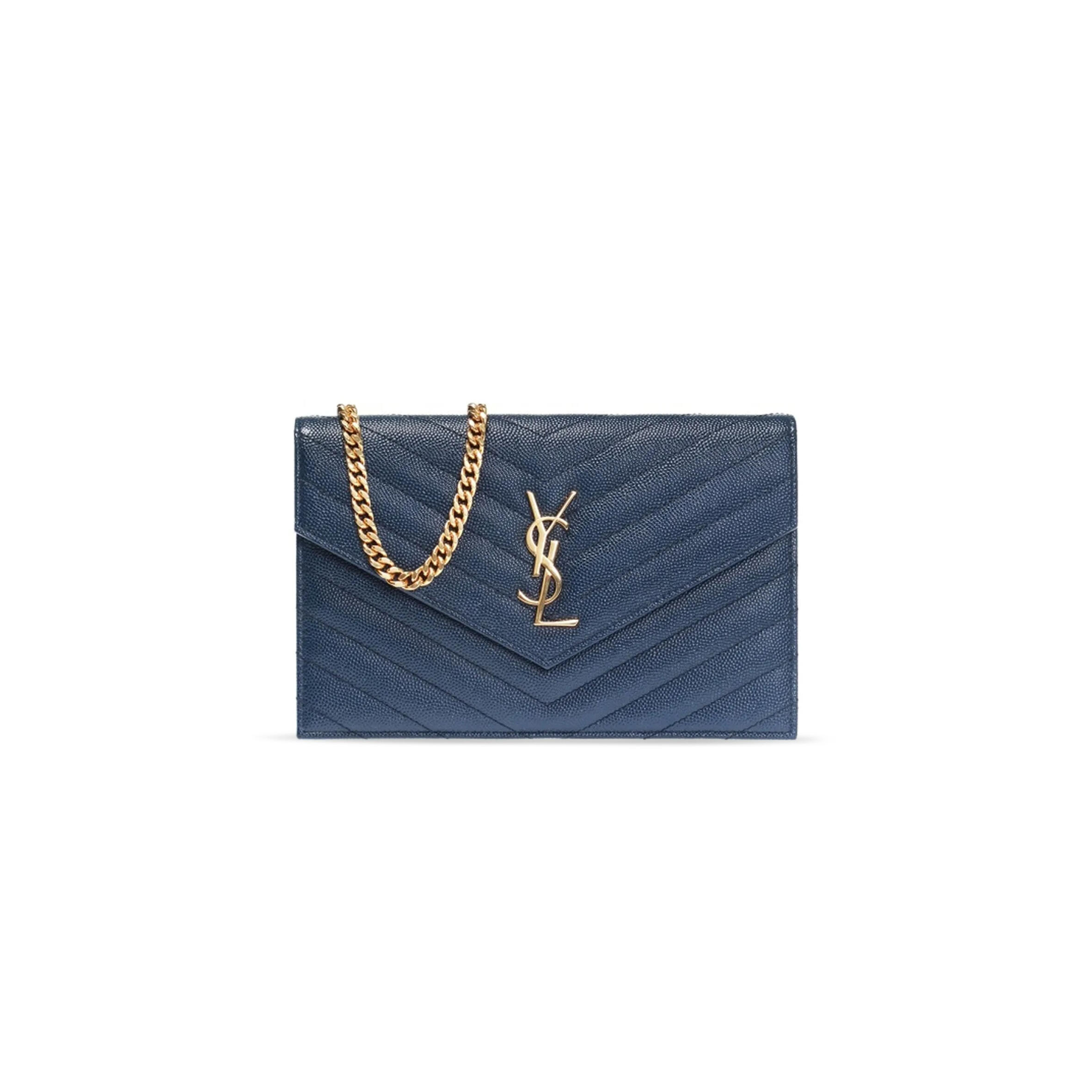 YSL CASSANDRE MATELASSÉ ENVELOPE CHAIN WALLET IN GRAIN DE POUDRE EMBOSSED LEATHER 393953BOW014117 (19*12.5*3.5cm)